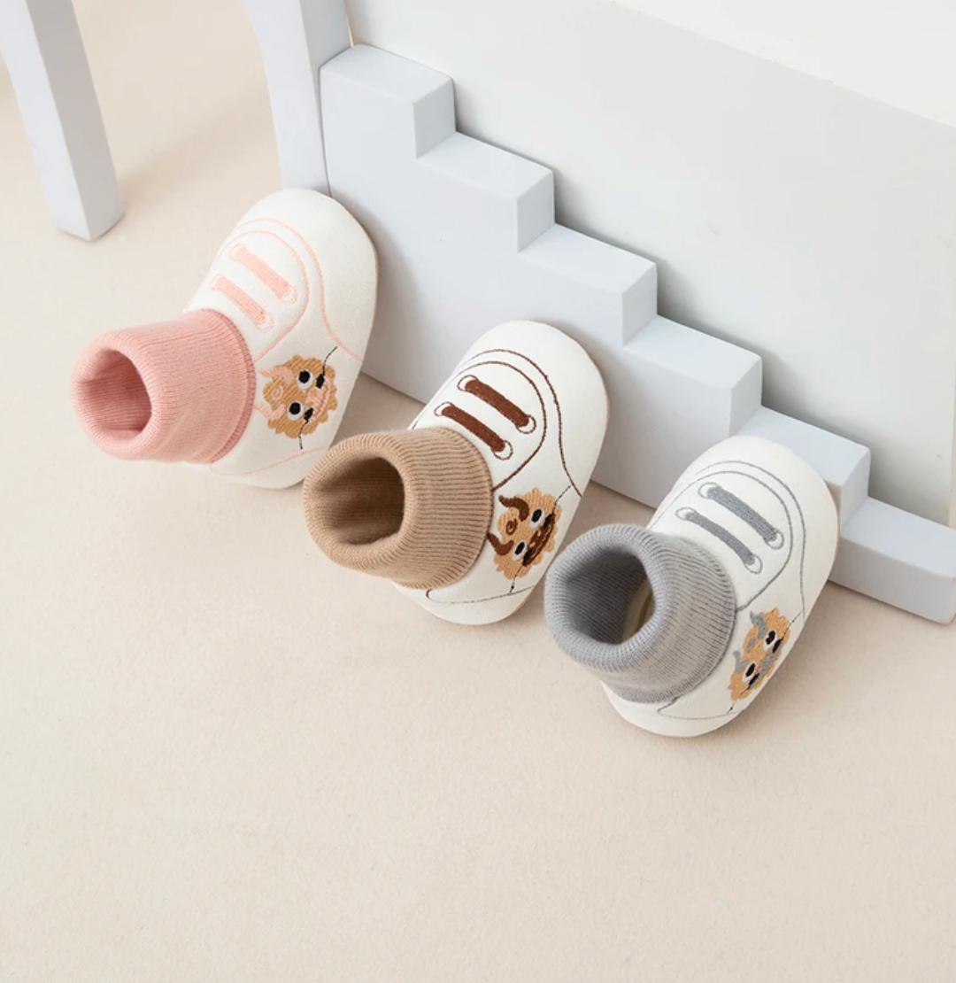 Baby Fleece-Lined Anti-Slip Sock Shoes (0–12 Months)